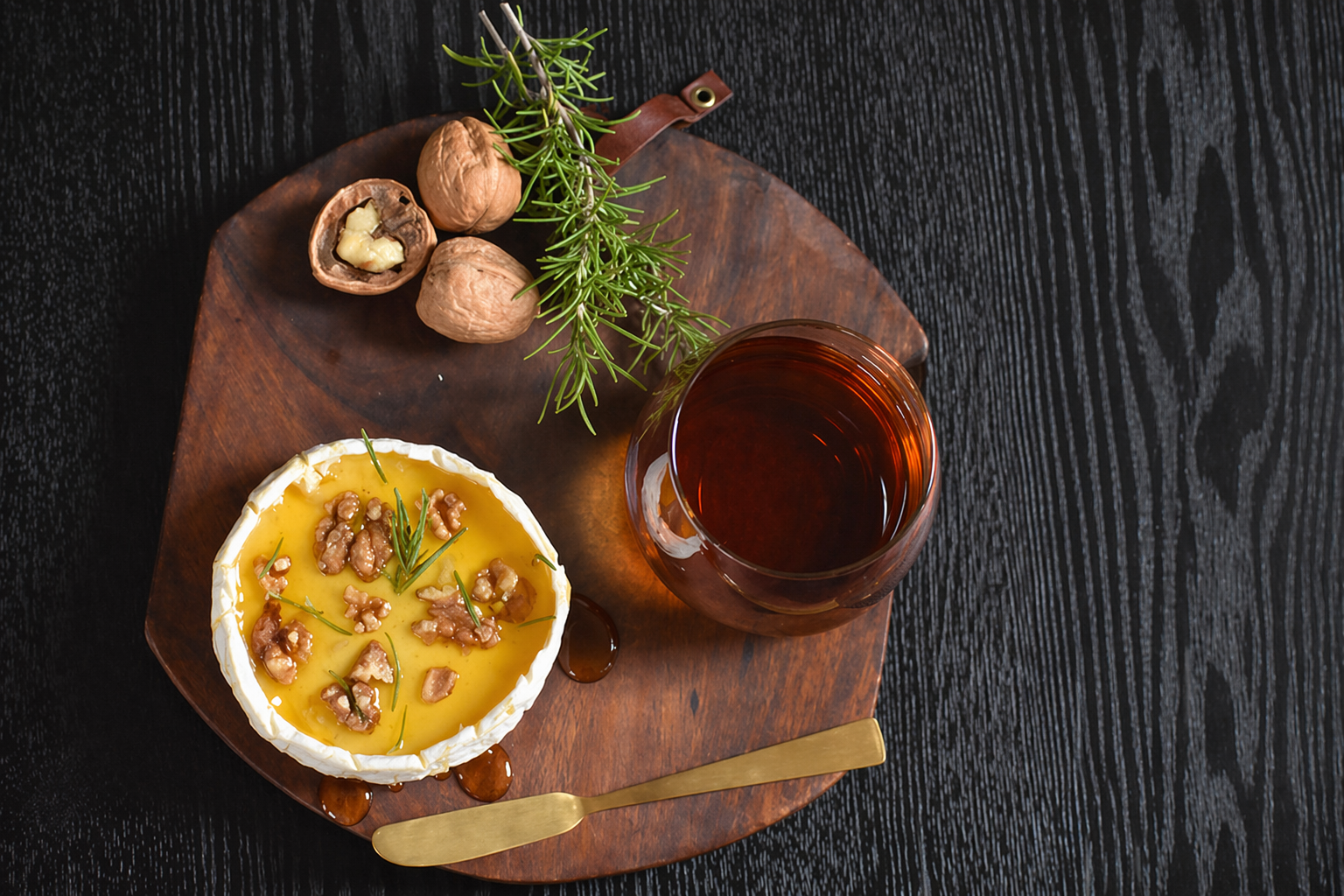 English Breakfast Tea paired with Cheese Platter